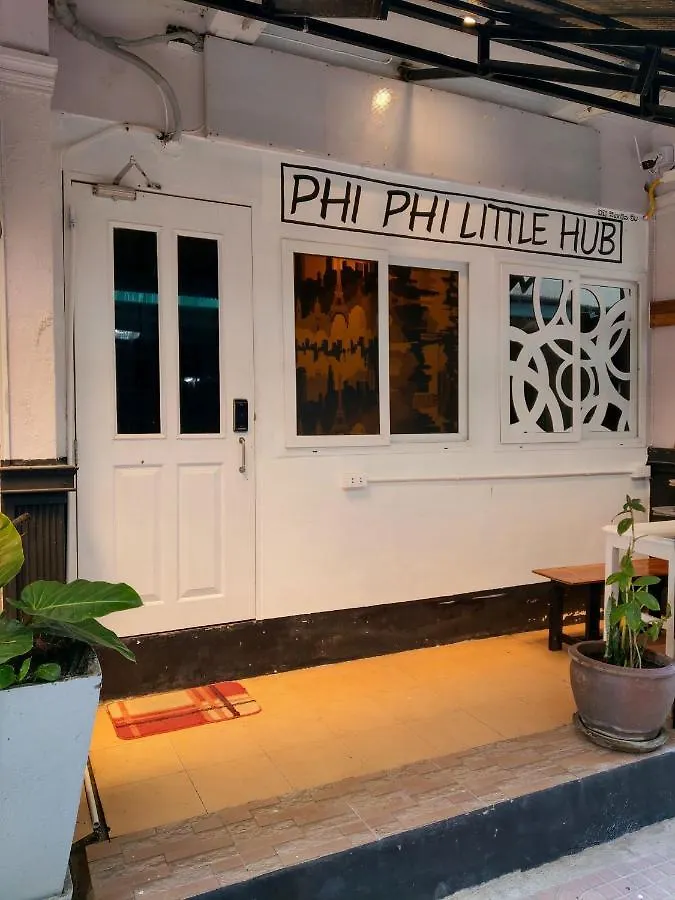 Phi Phi Little Hub Hostel